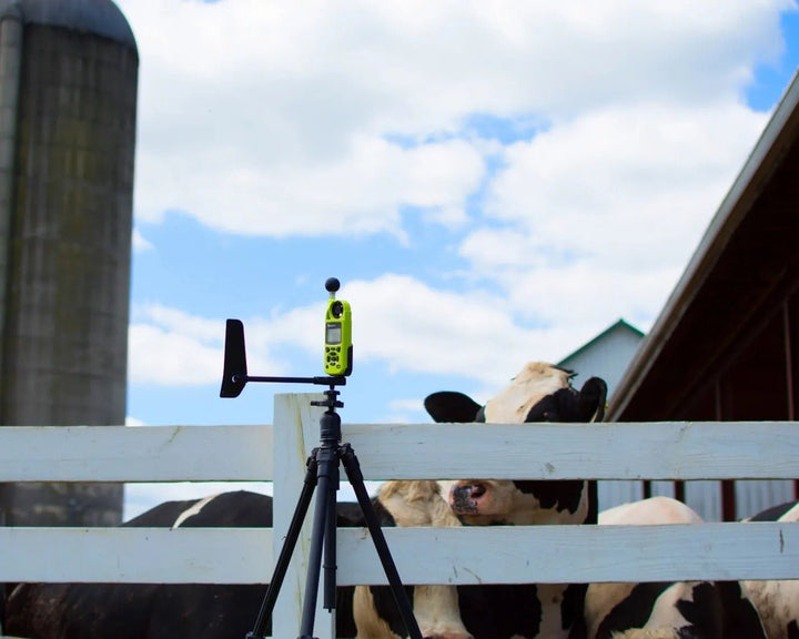 Kestrel 5400AG Cattle Heat Stress Tracker with Vane Mount + LiNK Wireless Communication - NK-0854AGLVCHVG