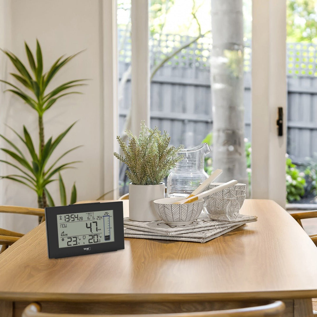 TFA 47.3006.01 Wireless Rain Gauge with Indoor/Outdoor Temperature &amp; Rain Alert - TD-47-3006-01